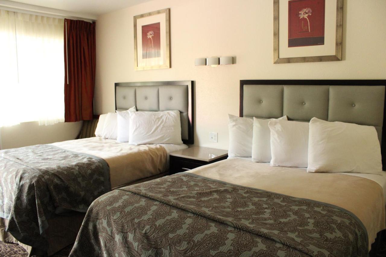 American Travel Inn Pullman Eksteriør bilde