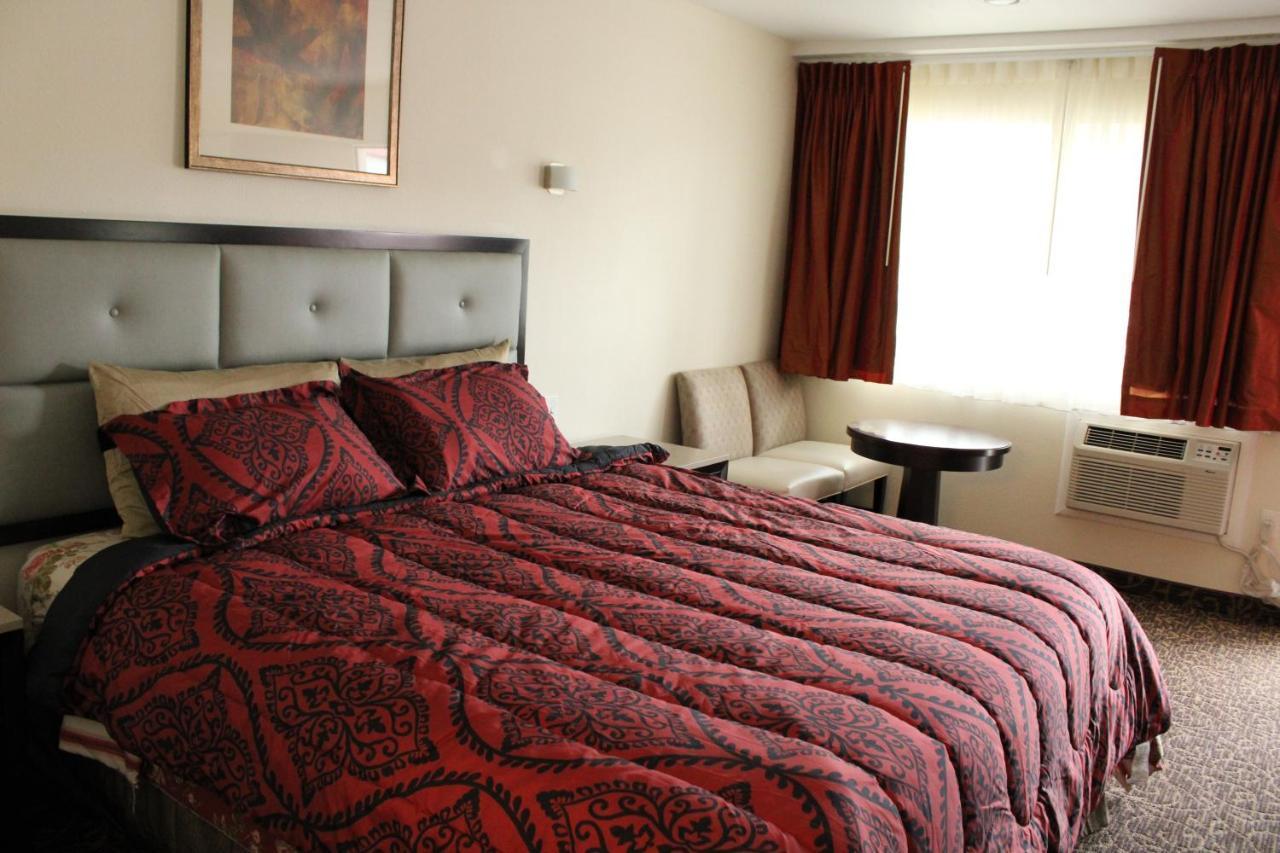 American Travel Inn Pullman Eksteriør bilde